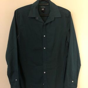 Men’s dark forest green slim fit dress shirt H&M